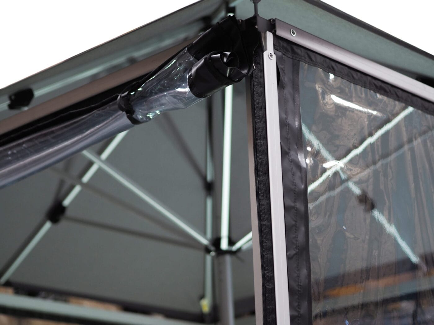 Centre Post Parasol - Cafe Series Cube