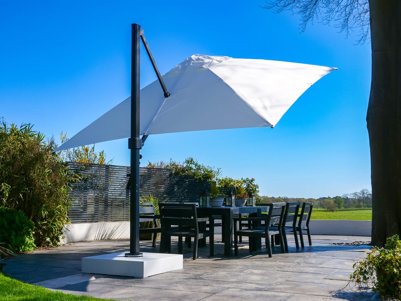 Eclipse-3.5m-Square-White-05 - Compressed 3.5m Square Cantilever Parasol - Eclipse