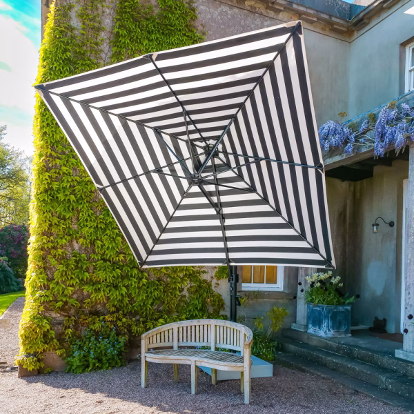3m Square Cantilever Parasol - Eclipse