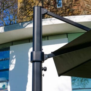 4m Octagonol Cantilever Parasol - Eclipse