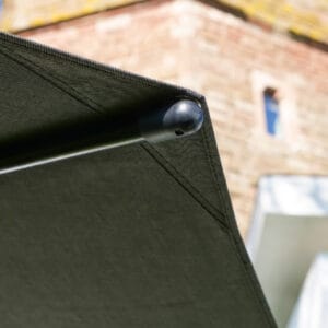 4m Octagonol Cantilever Parasol - Eclipse