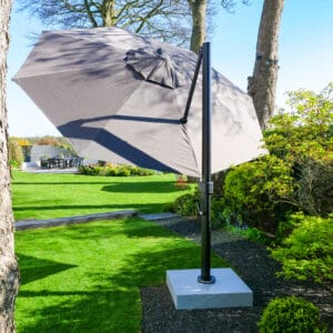 4m Octagonol Cantilever Parasol - Eclipse