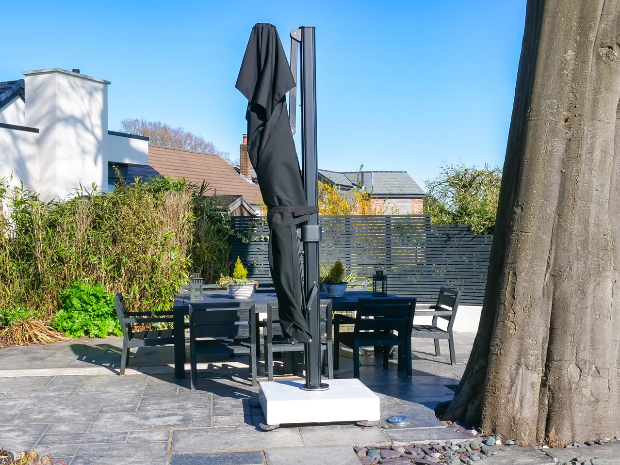 4m x 3m Rectangular Cantilever Parasol - Eclipse