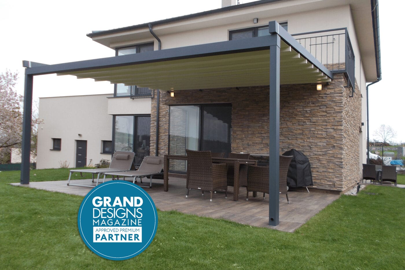 4m x 4m Square Wall Mounted Elegancy Retractable Roof Pergola