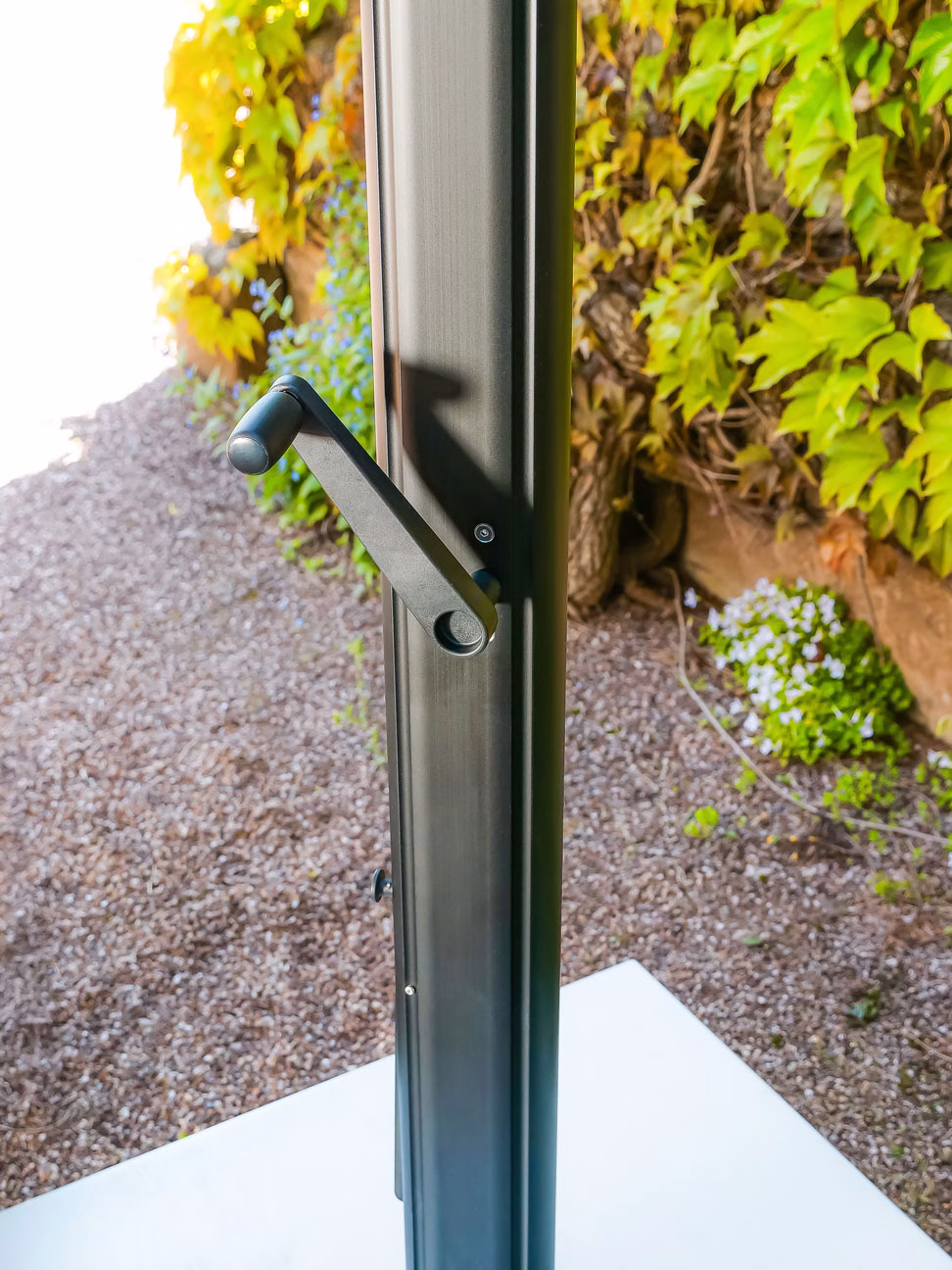 3m Square Cantilever Parasol - Eclipse