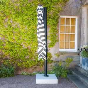 3m Square Cantilever Parasol - Eclipse