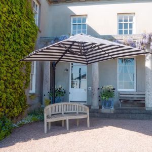 3m Square Cantilever Parasol - Eclipse